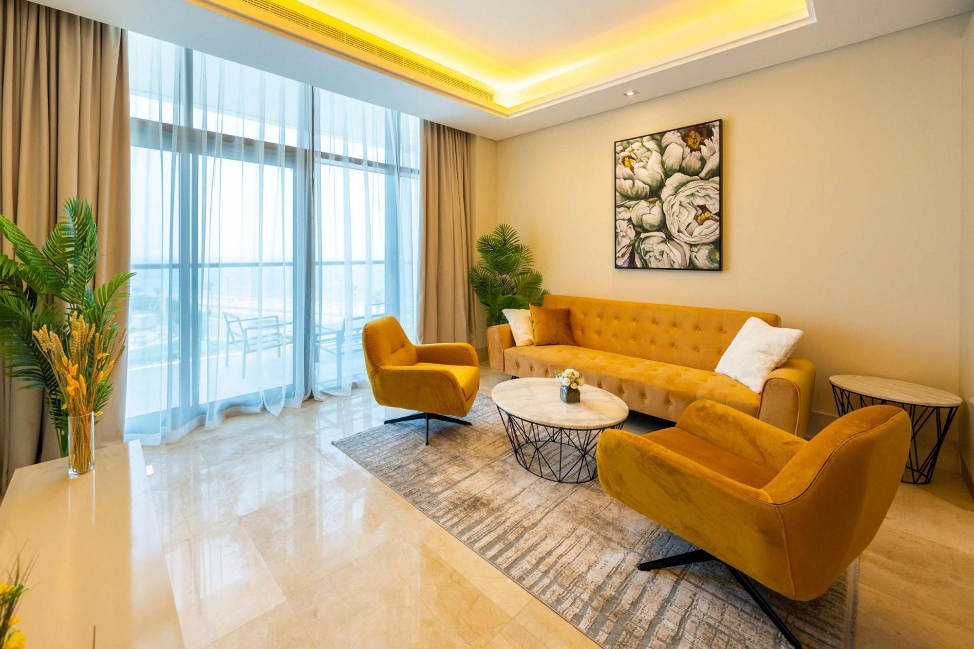 Spacious Beachfront 2 Bedroom Apartment - The 8 Дубай Екстер'єр фото